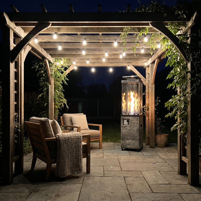 Looks stunning by our pergola.