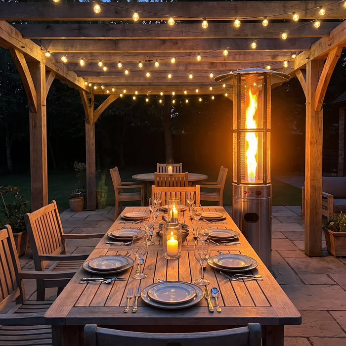 Family dinners outside again.