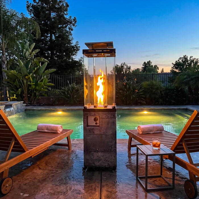 The pool lounge is usable in November.