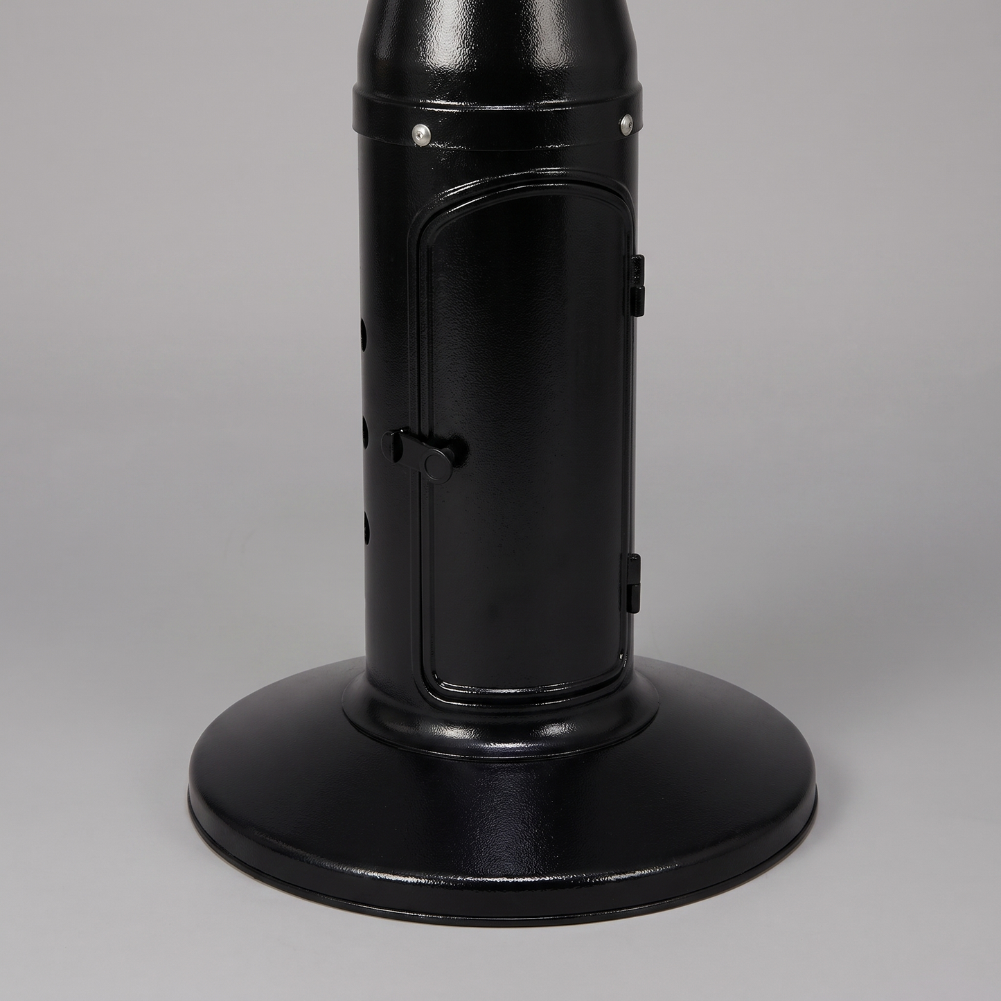 The Ember Post - A8_base_detail