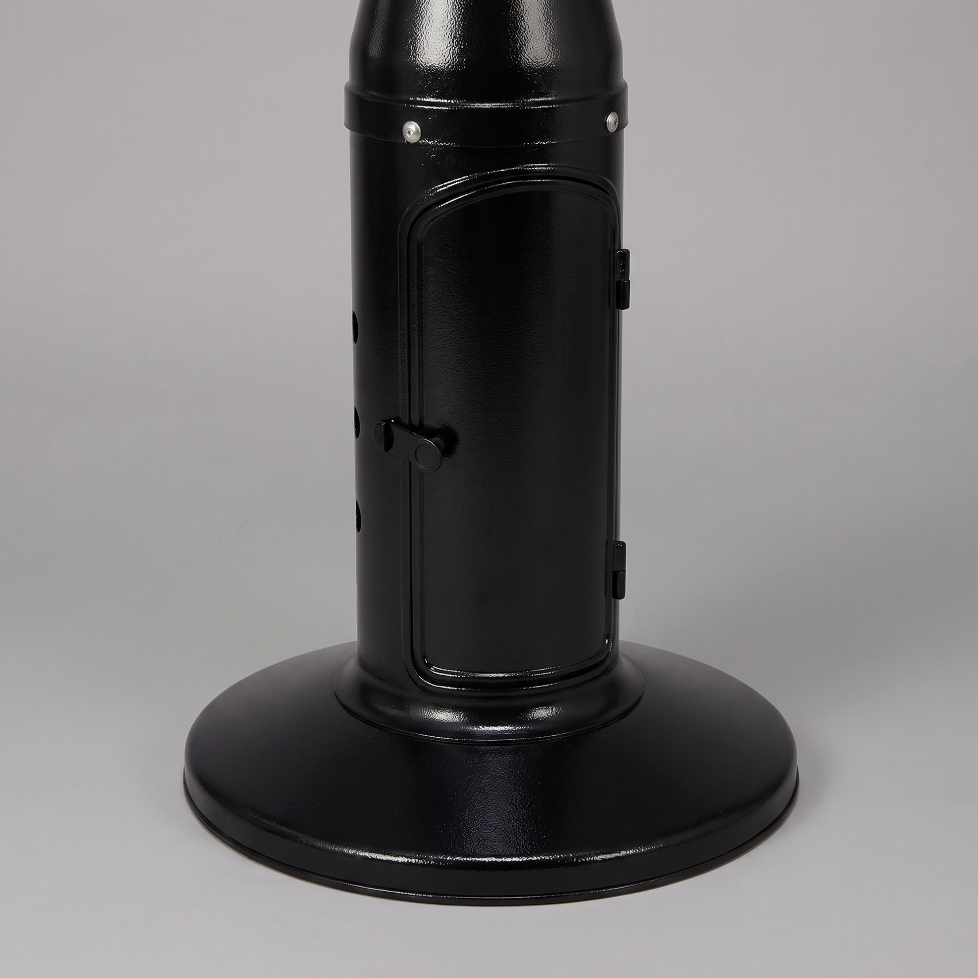 The Ember Post - A8_base_detail