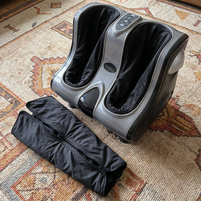 Covers zip off for washing.