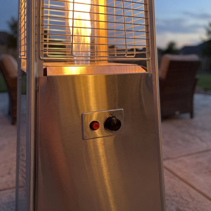 Lights with one push.