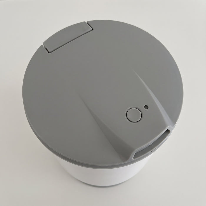 One button, that is it.